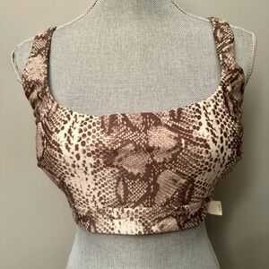 New with tags NWT Aerie snake print scoop bikini top. Size XL extra large